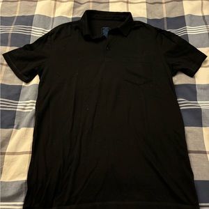 100% Merino Wool golf shirt with left chest pocket. 190 GSM, 17.5 micron.